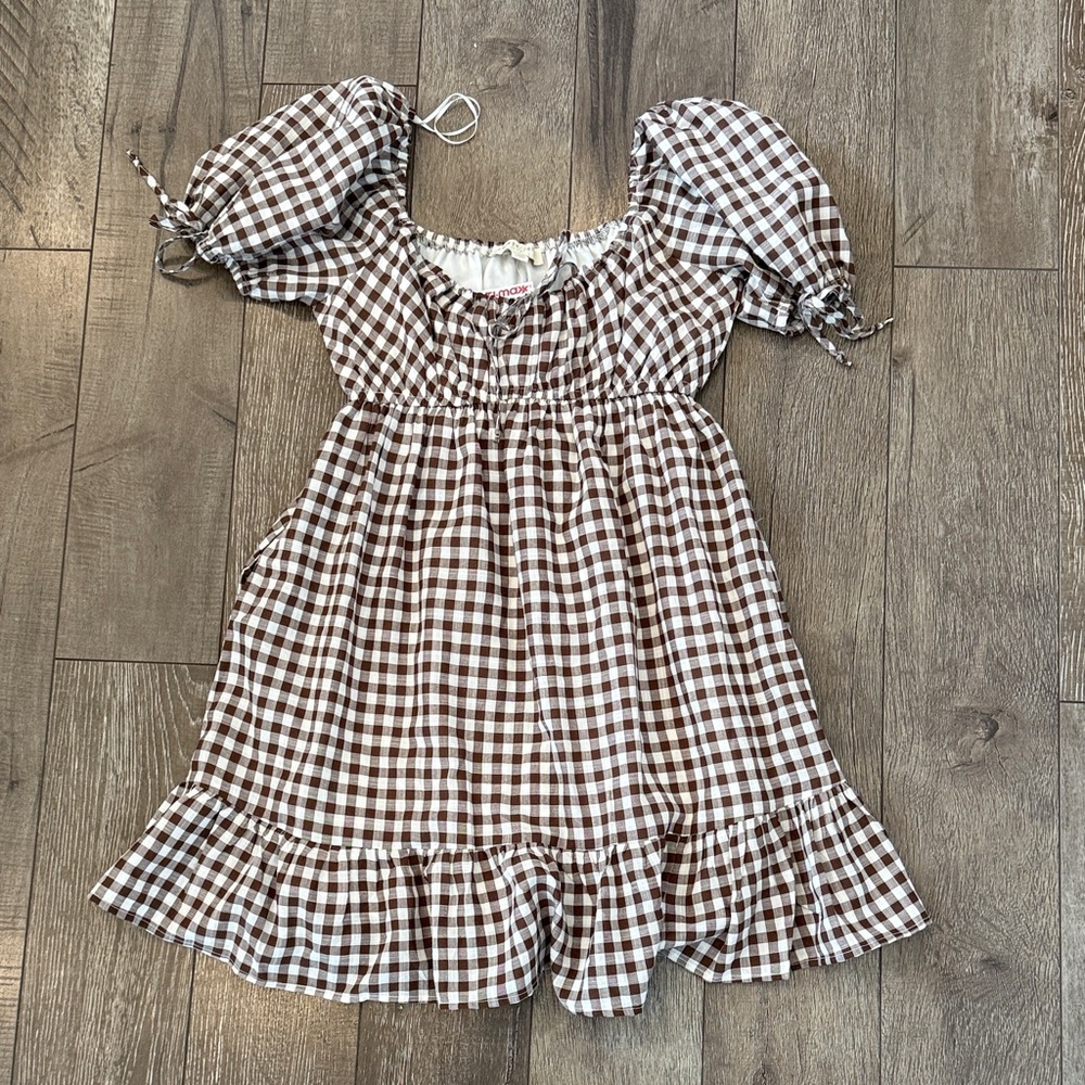 Brown Gingham Puff-Sleeve Dress
